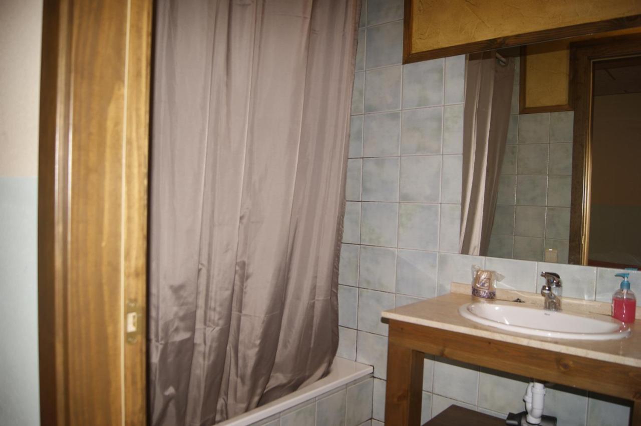 Hotel Familiar Baga Ngoại thất bức ảnh